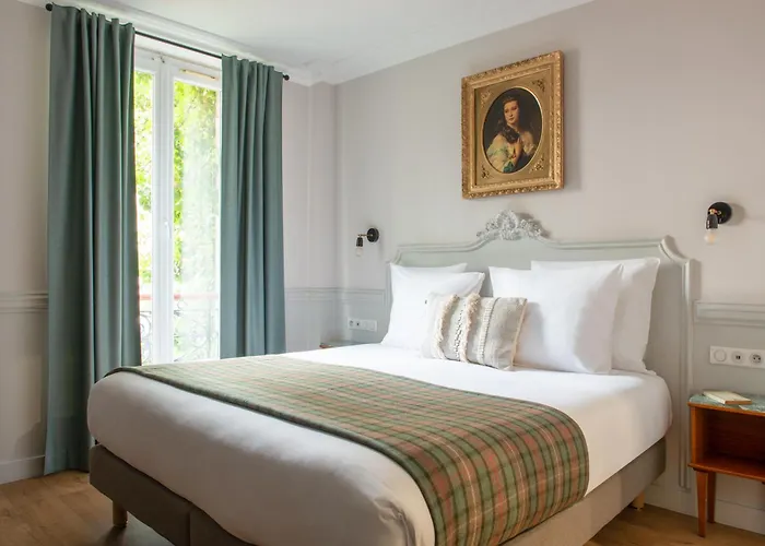 De La Porte DoréeHotel Pas Cher Paris